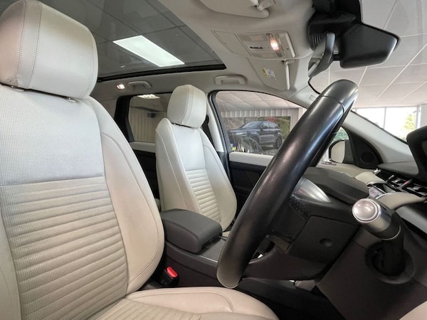Used Land Rover Discovery Sport 2020 for sale - 76068455: Photo 26
