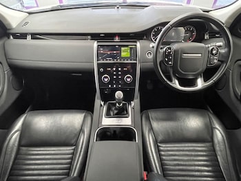 Used Land Rover Discovery Sport 2020 for sale - 78017238: Photo