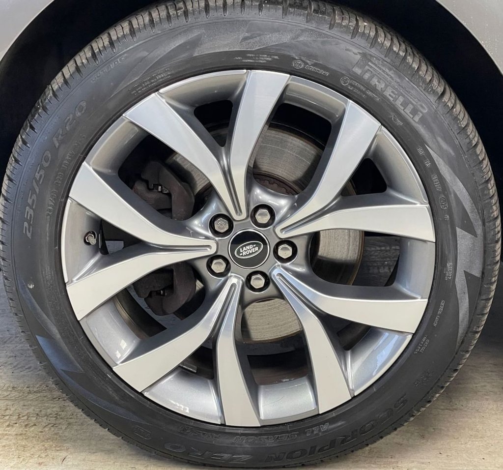 Used Land Rover Range Rover Evoque 2019 for sale - 76923260: Photo 17