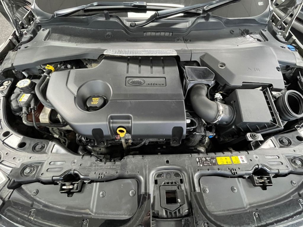 Used Land Rover Range Rover Evoque 2019 for sale - 76923260: Photo 18