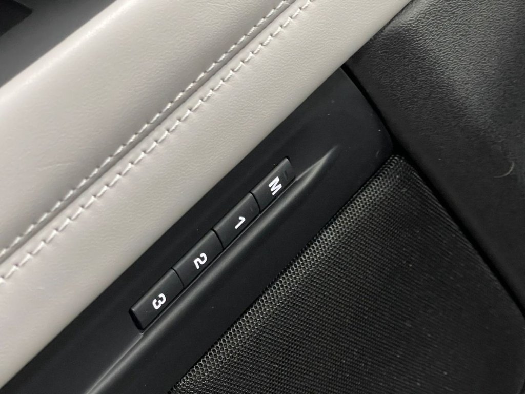 Used Land Rover Range Rover Evoque 2019 for sale - 76923260: Photo 36