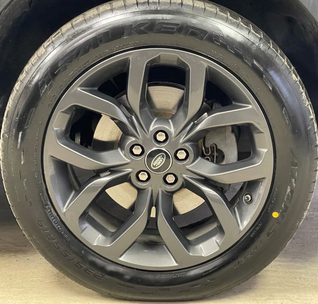 Used Land Rover Discovery Sport 2018 for sale - 76909807: Photo 14