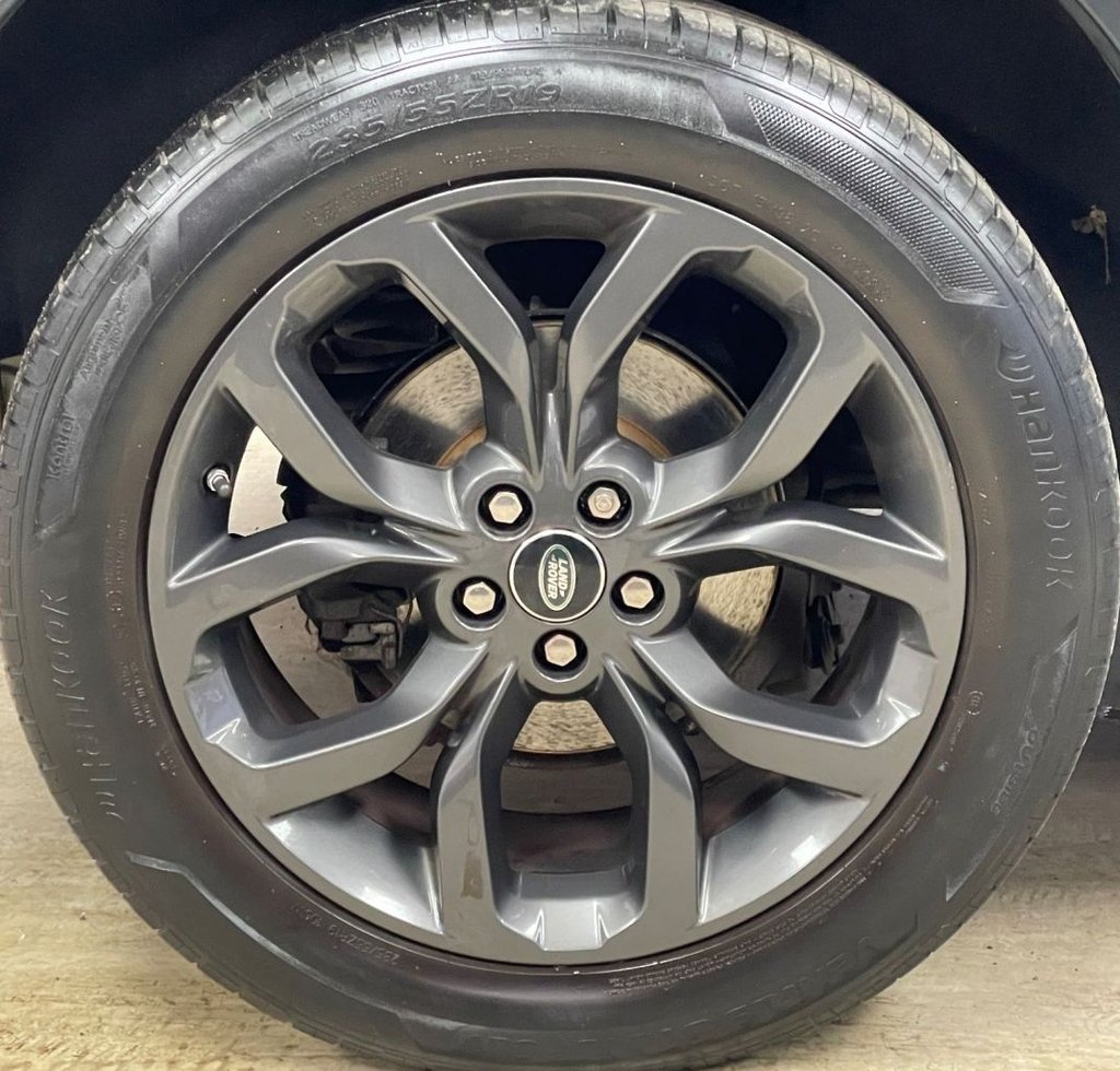 Used Land Rover Discovery Sport 2018 for sale - 76909807: Photo 15