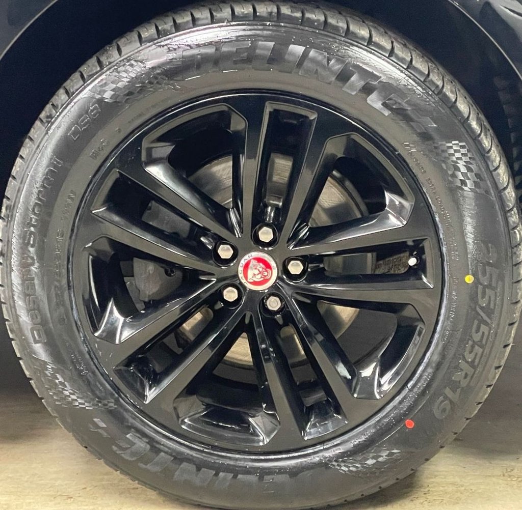 Used Jaguar F-Pace 2019 for sale - 77139605: Photo 13