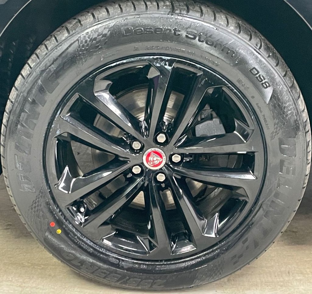 Used Jaguar F-Pace 2019 for sale - 77139605: Photo 15