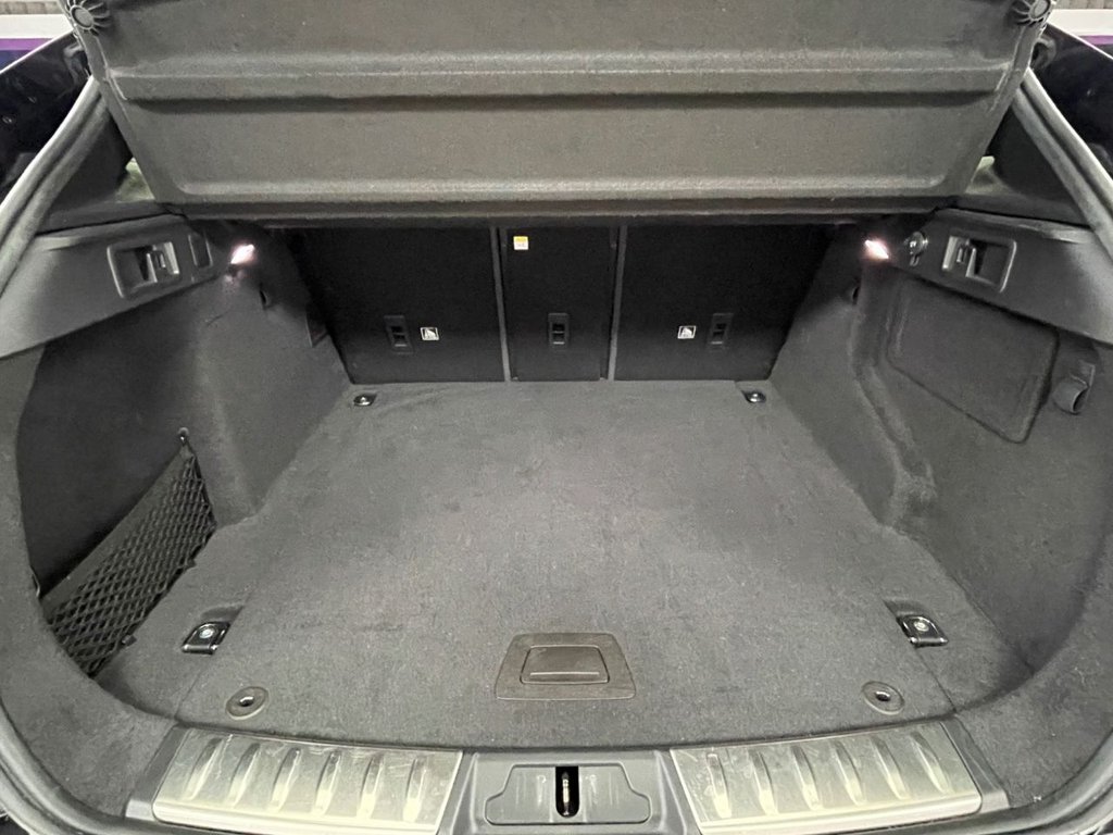 Used Jaguar F-Pace 2019 for sale - 77139605: Photo 17