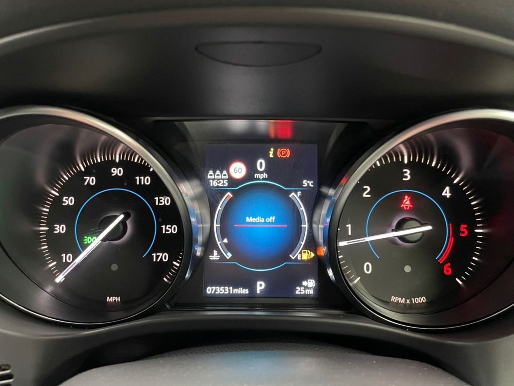 Used Jaguar F-Pace 2019 for sale - 77139605: Photo 37