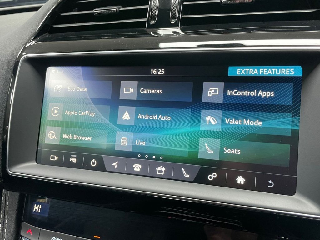 Used Jaguar F-Pace 2019 for sale - 77139605: Photo 42