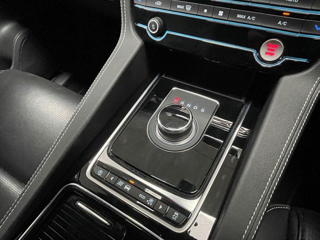 Used Jaguar F-Pace 2019 for sale - 77139605: Photo 45