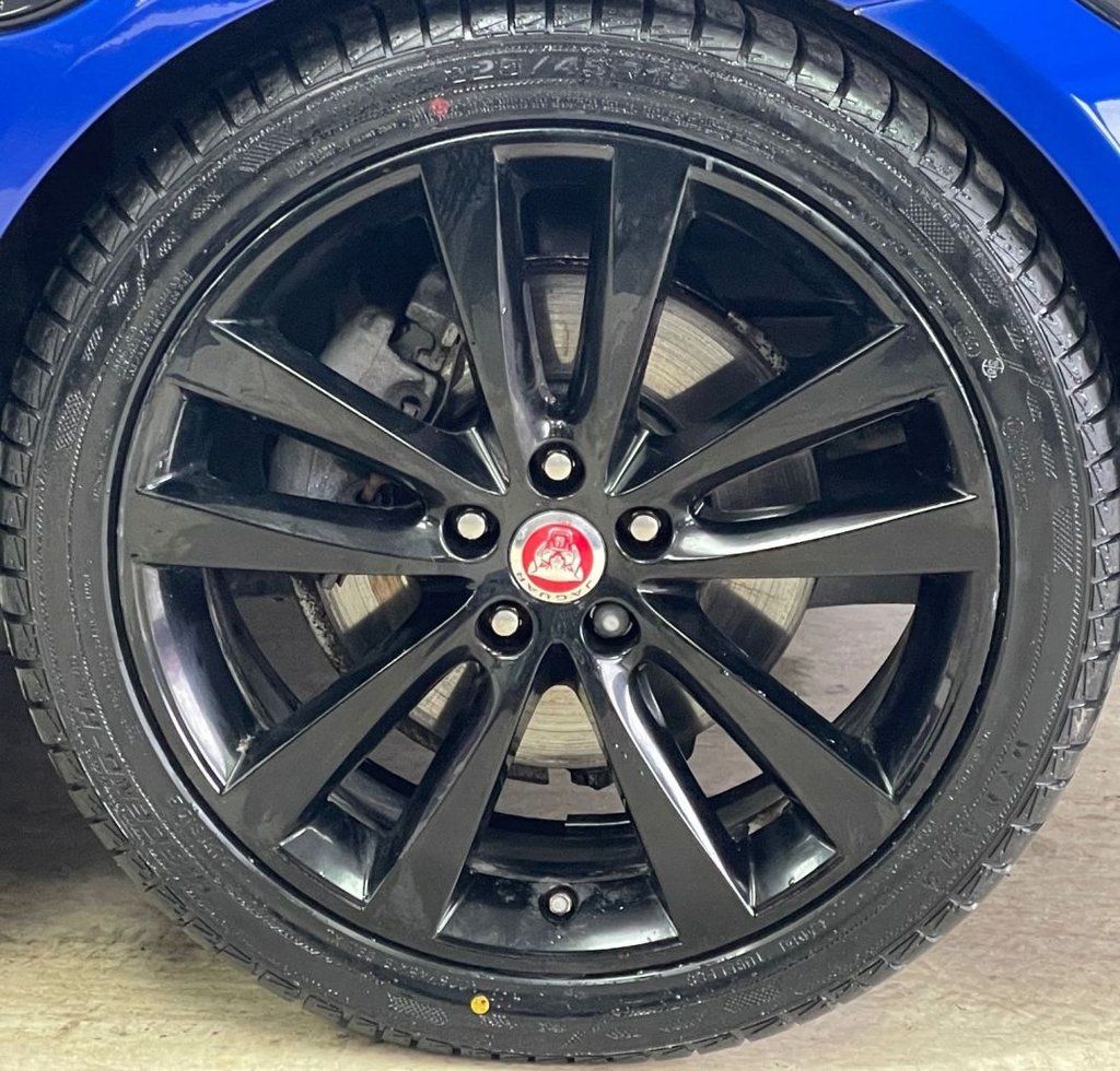 Used Jaguar XE 2018 for sale - 77546757: Photo 14