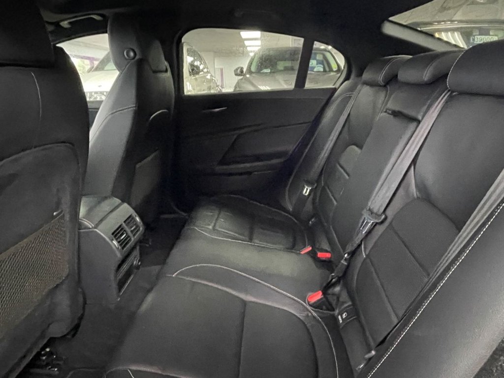 Used Jaguar XE 2018 for sale - 77546757: Photo 30