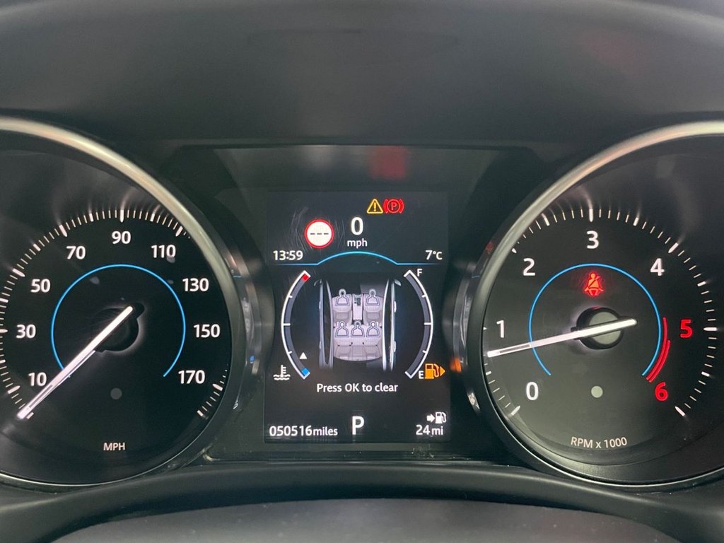 Used Jaguar XE 2018 for sale - 77546757: Photo 37