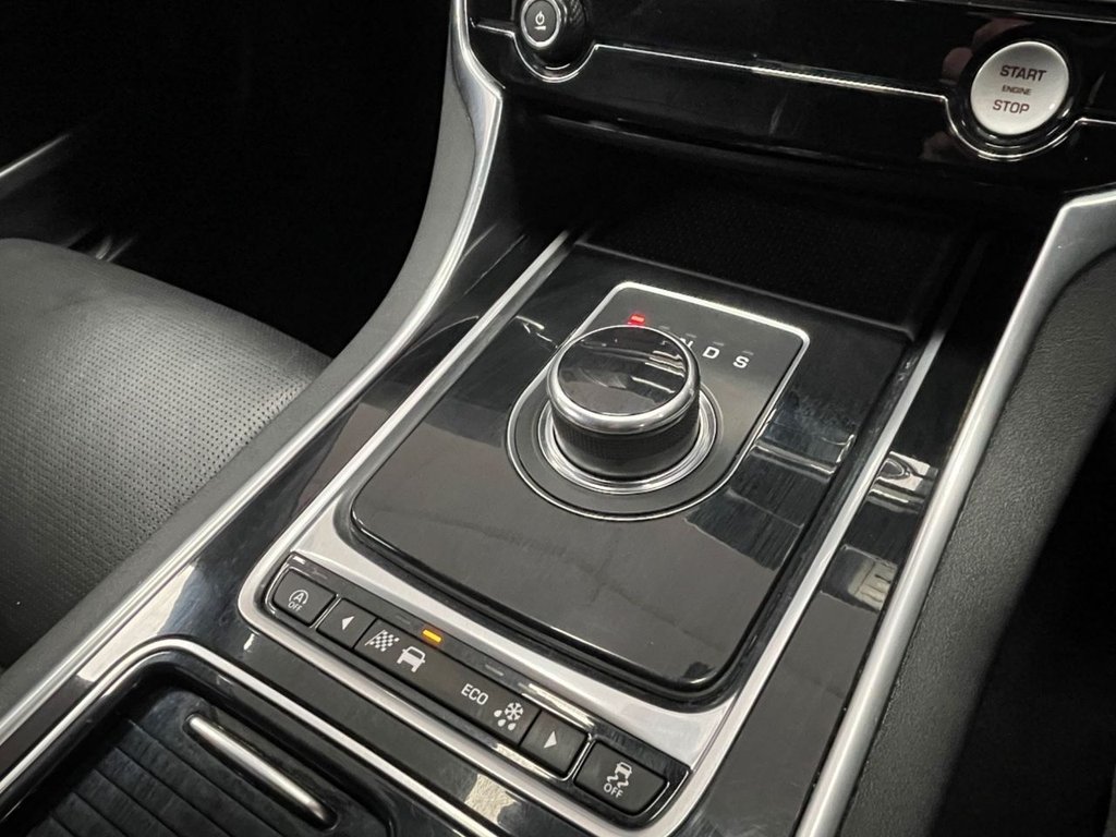 Used Jaguar XE 2018 for sale - 77546757: Photo 45