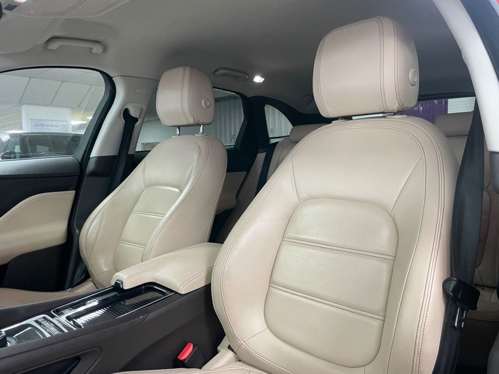 Used Jaguar F-Pace 2017 for sale - 76520669: Photo 31