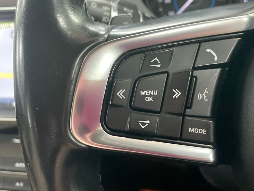 Used Jaguar F-Pace 2017 for sale - 76520669: Photo 33