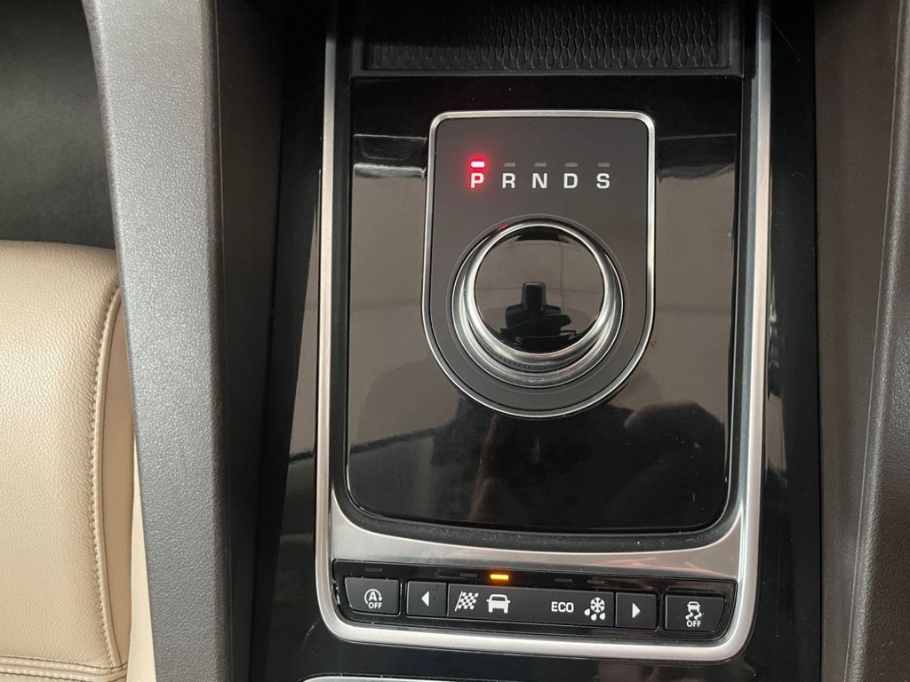 Used Jaguar F-Pace 2017 for sale - 76520669: Photo 36