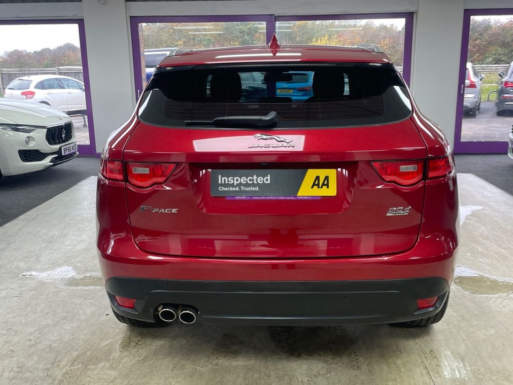 Used Jaguar F-Pace 2017 for sale - 76520669: Photo 8