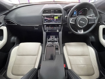 Used Jaguar F-Pace 2019 for sale - 75527587: Photo