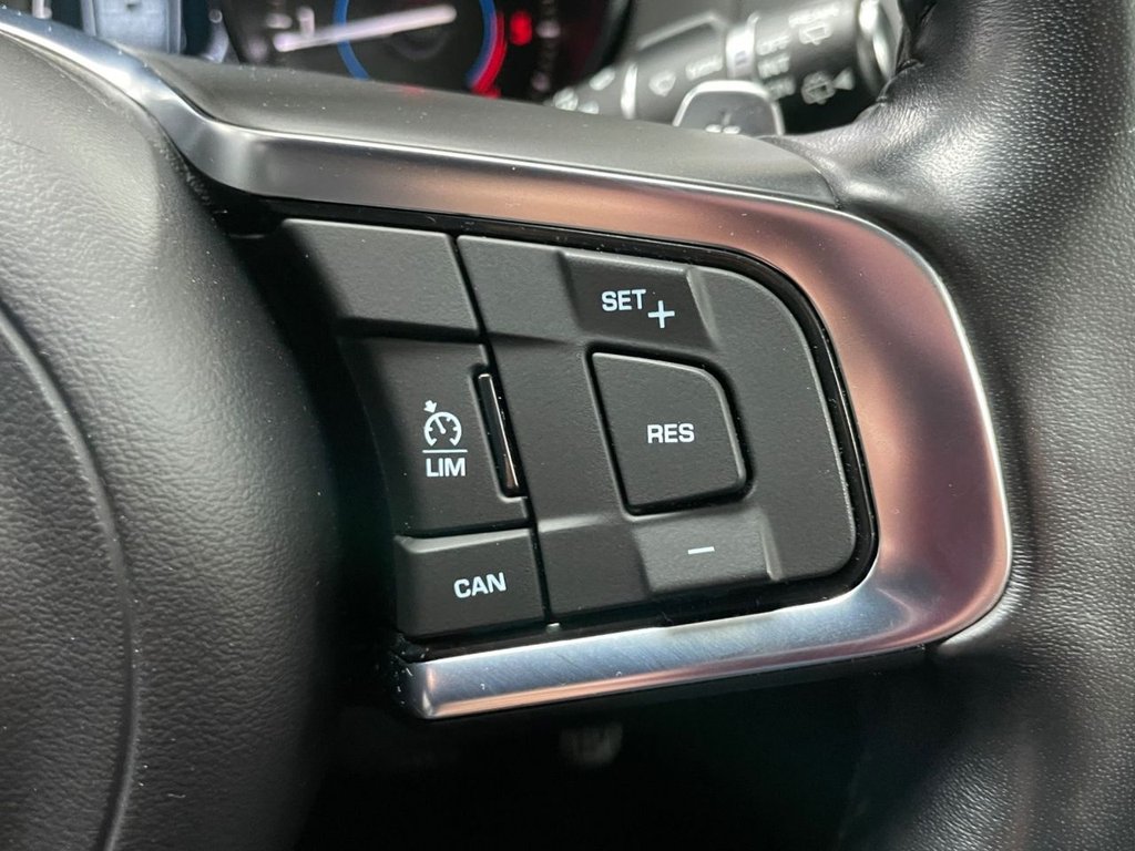 Used Jaguar F-Pace 2018 for sale - 77680288: Photo 37