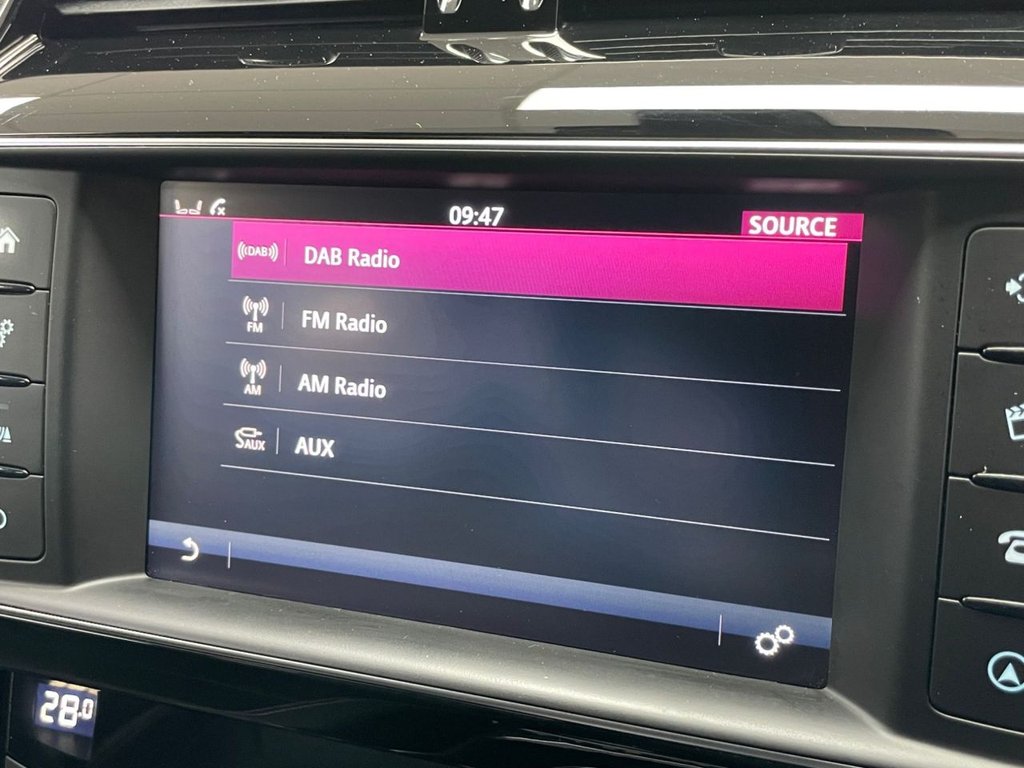 Used Jaguar F-Pace 2018 for sale - 77680288: Photo 39