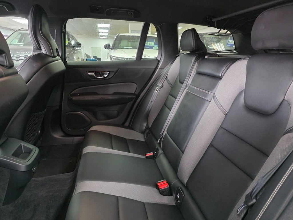 Used Volvo V60 2021 for sale - 76642253: Photo 32