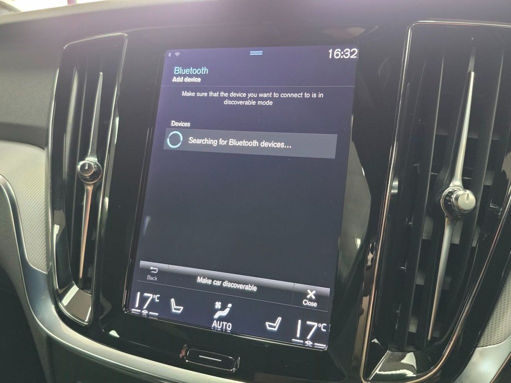 Used Volvo V60 2021 for sale - 76642253: Photo 41