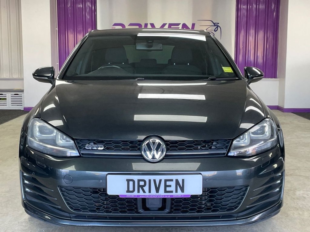 Used Volkswagen Golf 2014 for sale - 76356122: Photo 7