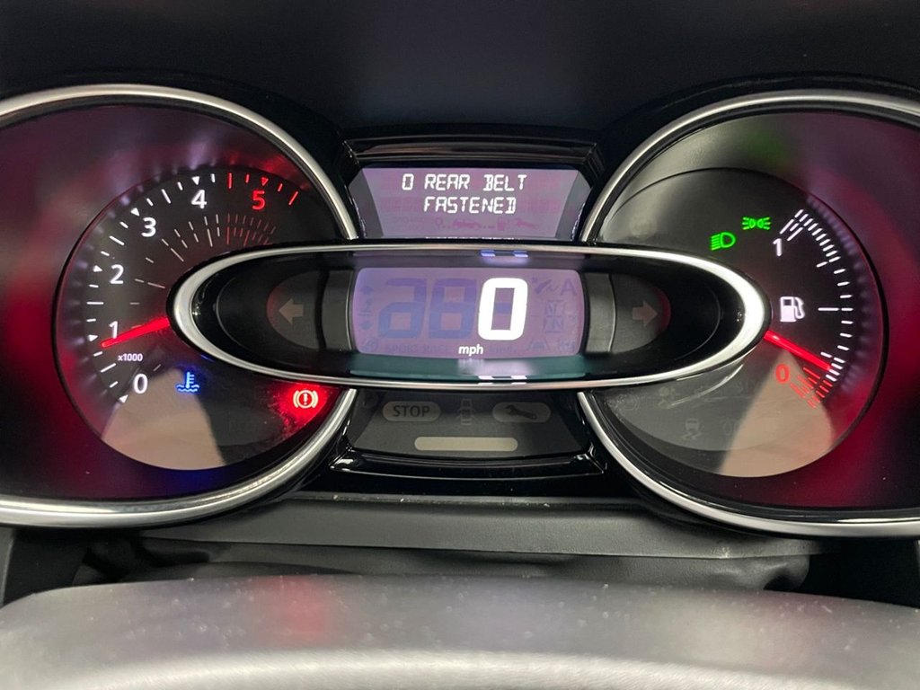 Used Renault Clio 2018 for sale - 77463462: Photo 32