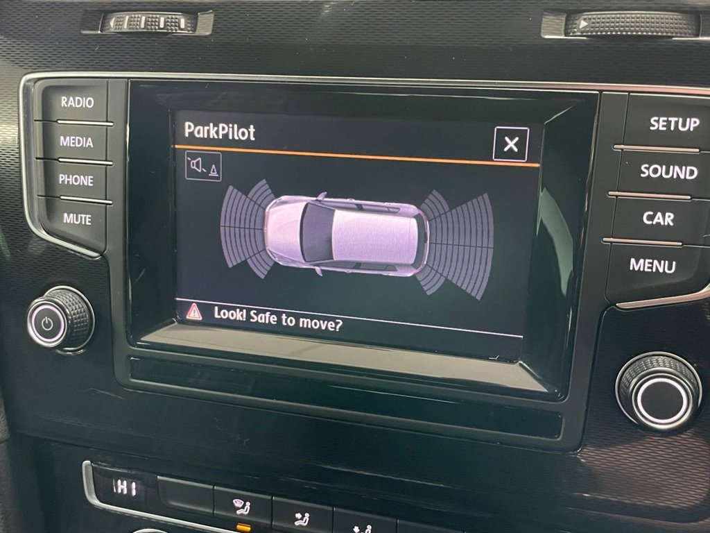 Used Volkswagen Golf 2014 for sale - 77534311: Photo 41