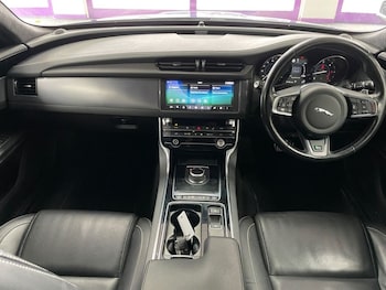 Used Jaguar XF 2020 for sale - 79598376: Photo