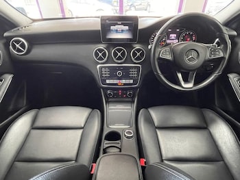 Used Mercedes-Benz A-Class 2018 for sale - 79154836: Photo