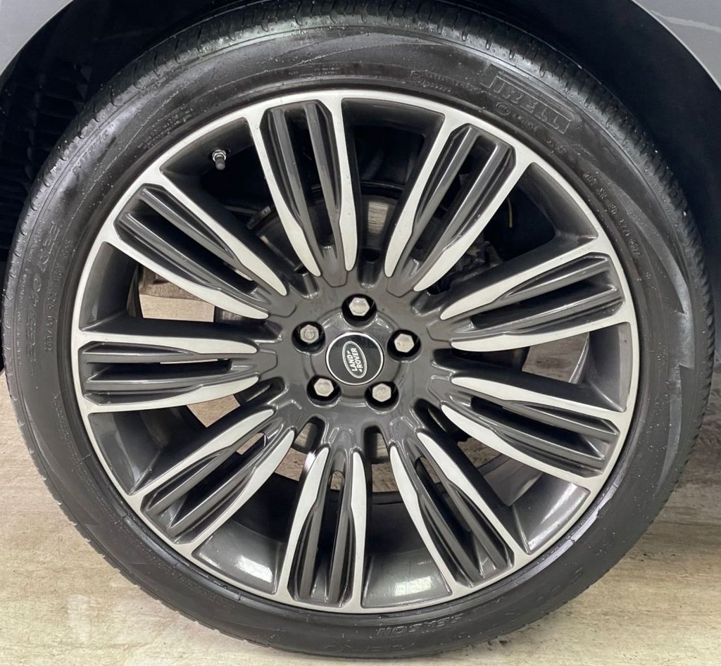 Used Land Rover Range Rover Velar 2019 for sale - 78044360: Photo 17