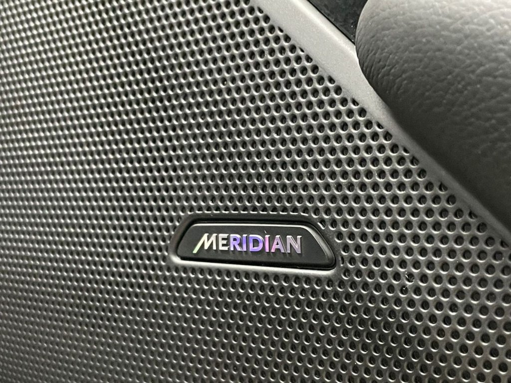 Used Land Rover Range Rover Velar 2019 for sale - 78044360: Photo 28