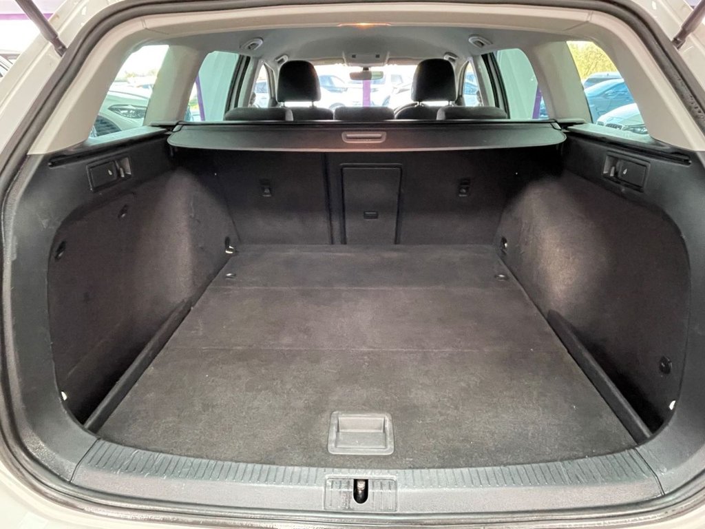 Used Volkswagen Golf 2020 for sale - 77133043: Photo 18