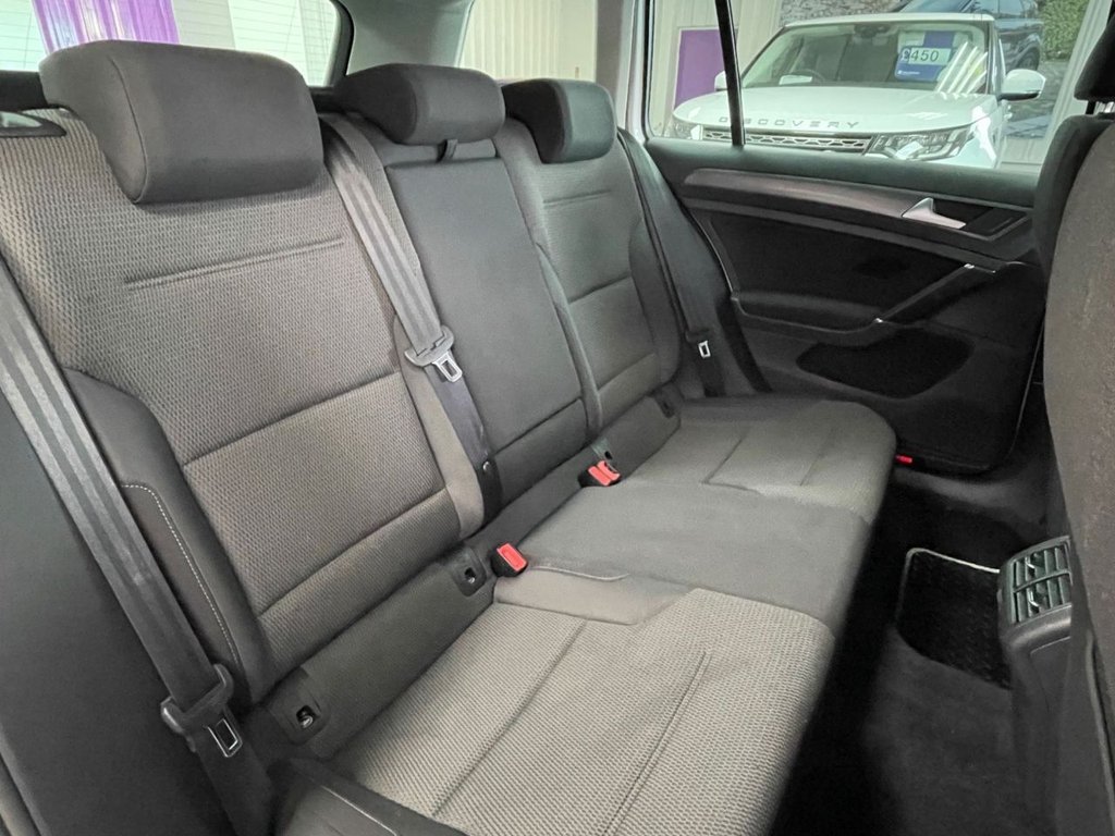 Used Volkswagen Golf 2020 for sale - 77133043: Photo 28