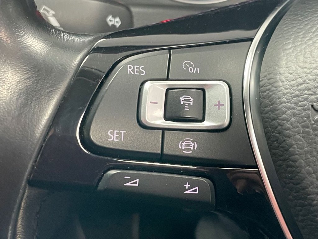 Used Volkswagen Golf 2020 for sale - 77133043: Photo 36