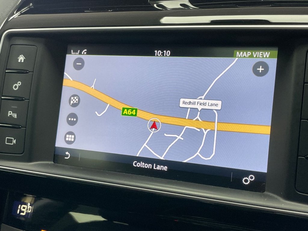 Used Jaguar F-Pace 2017 for sale - 76236119: Photo 39