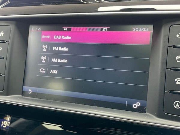Used Jaguar F-Pace 2017 for sale - 76236119: Photo 42