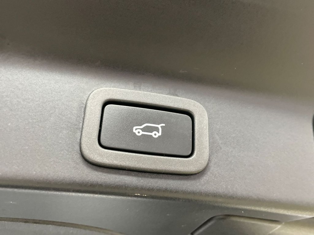 Used Jaguar F-Pace 2019 for sale - 77152931: Photo 15