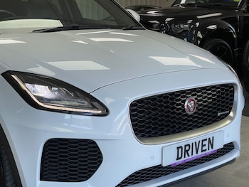 Used Jaguar E-Pace 2019 for sale - 78964182: Photo