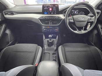 Used Ford Focus 2019 for sale - 78256532: Photo