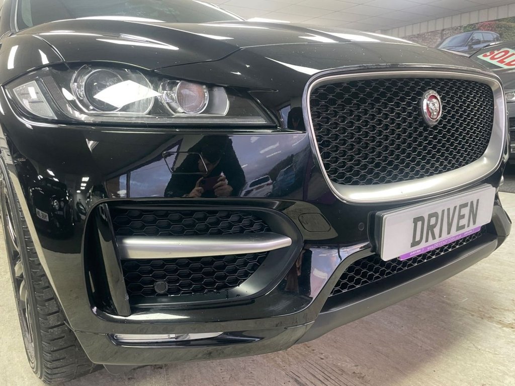 Used Jaguar F-Pace 2020 for sale - 76520384: Photo 21