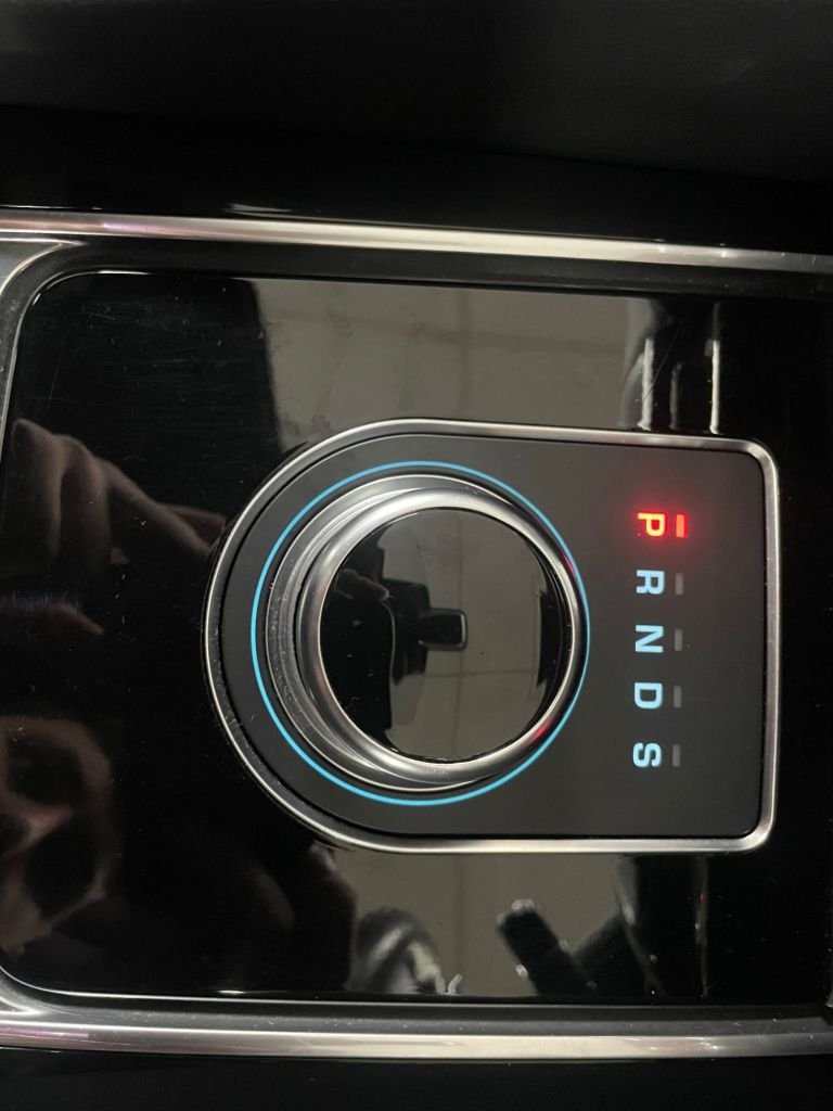 Used Jaguar F-Pace 2020 for sale - 76520384: Photo 38