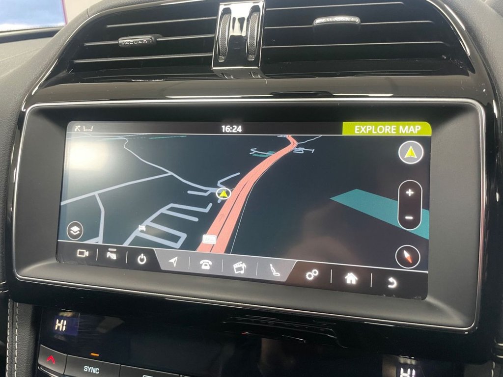 Used Jaguar F-Pace 2020 for sale - 76520384: Photo 40