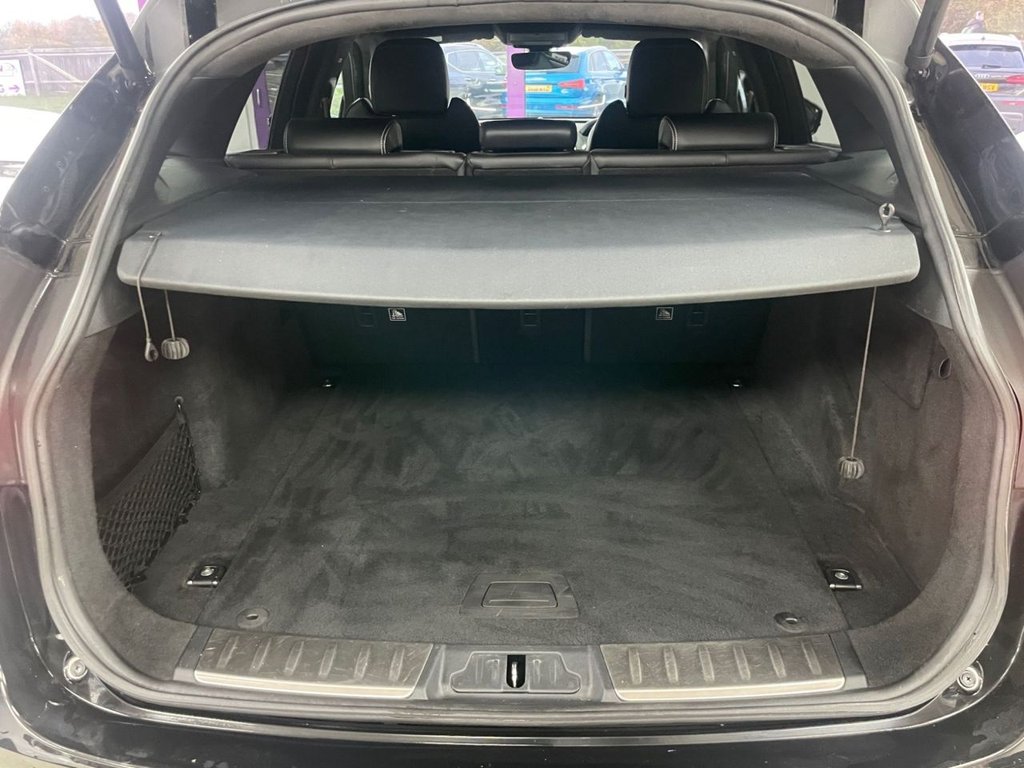 Used Jaguar F-Pace 2020 for sale - 76520384: Photo 9