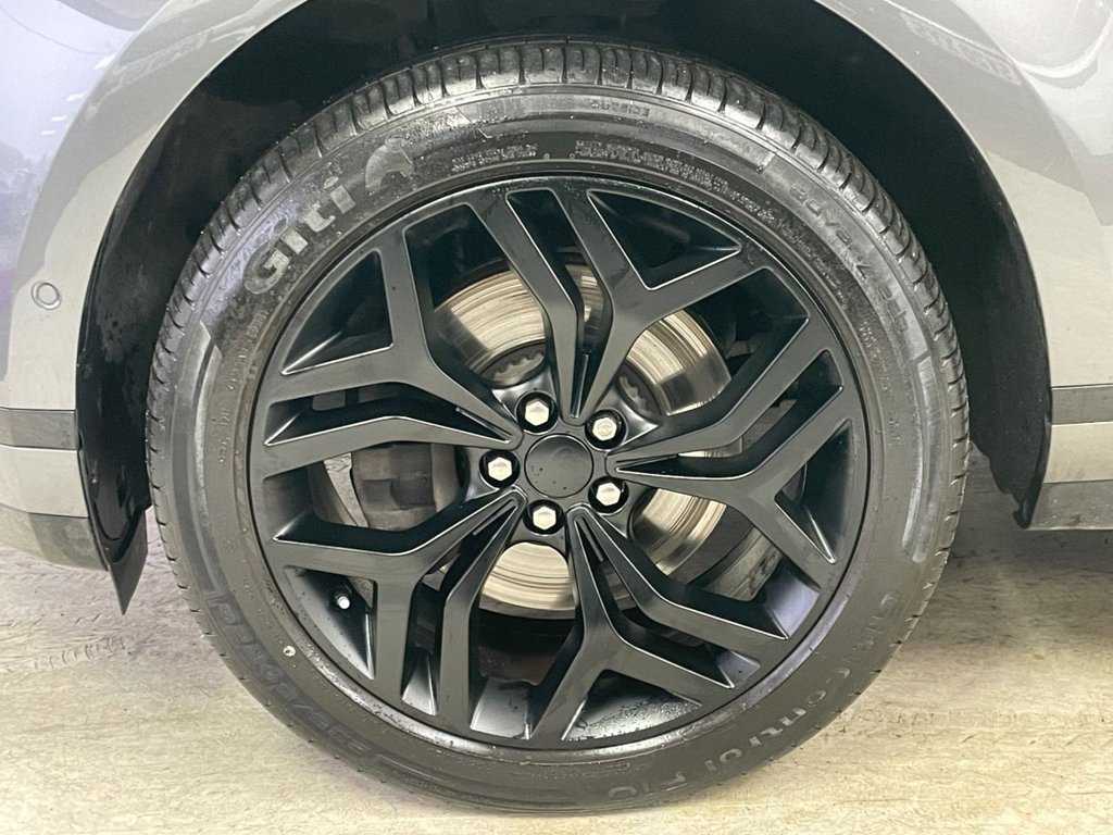 Used Land Rover Range Rover Evoque 2019 for sale - 76558728: Photo 15