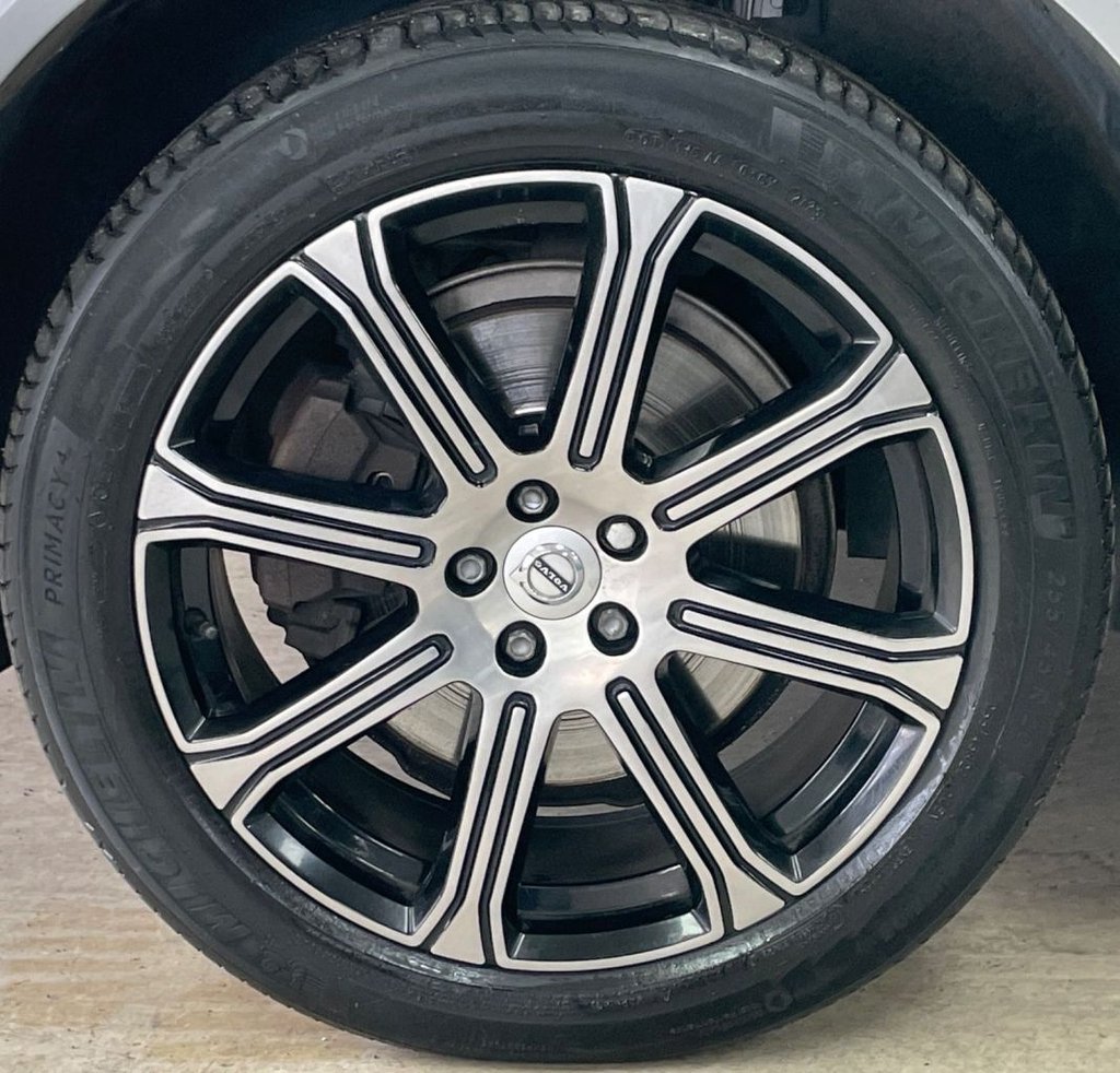 Used Volvo XC60 2018 for sale - 76147400: Photo 19