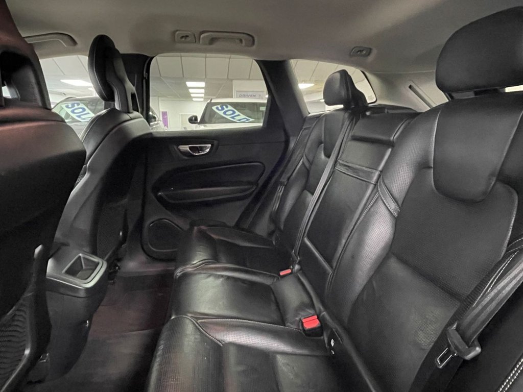 Used Volvo XC60 2018 for sale - 76147400: Photo 30