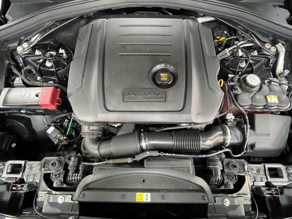 Used Jaguar F-Pace 2019 for sale - 76642210: Photo 16