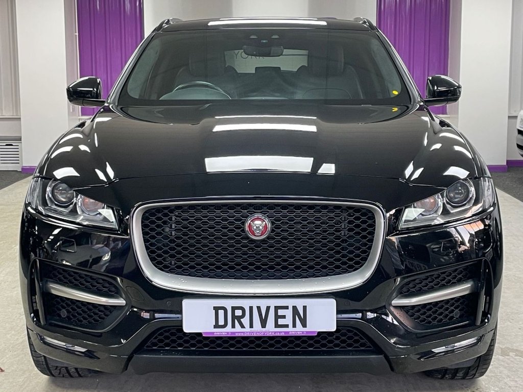 Used Jaguar F-Pace 2019 for sale - 76642210: Photo 7